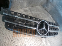 Решетка Mercedes ML164 | A 164 888 01 23 |